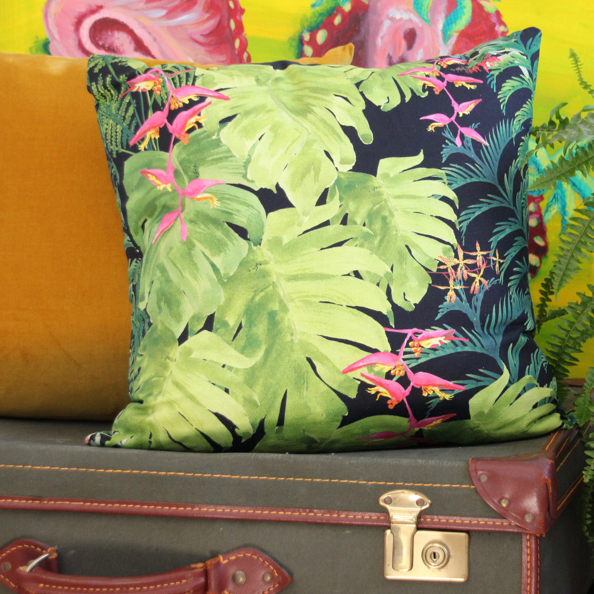 🌺 Tropical Paradise Cushions