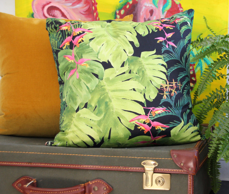 🌺 Tropical Paradise Cushions