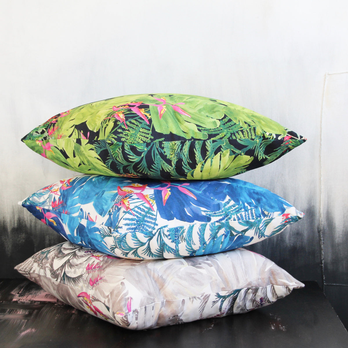 🌺 Tropical Paradise Cushions