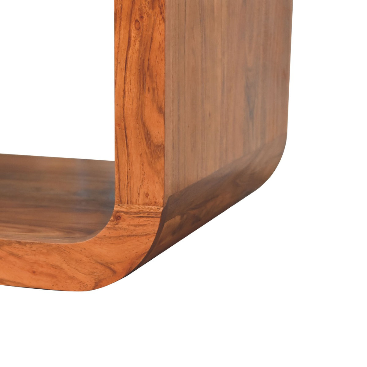 Curvy Media Unit