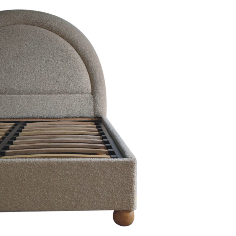 Boucle Hug Bed